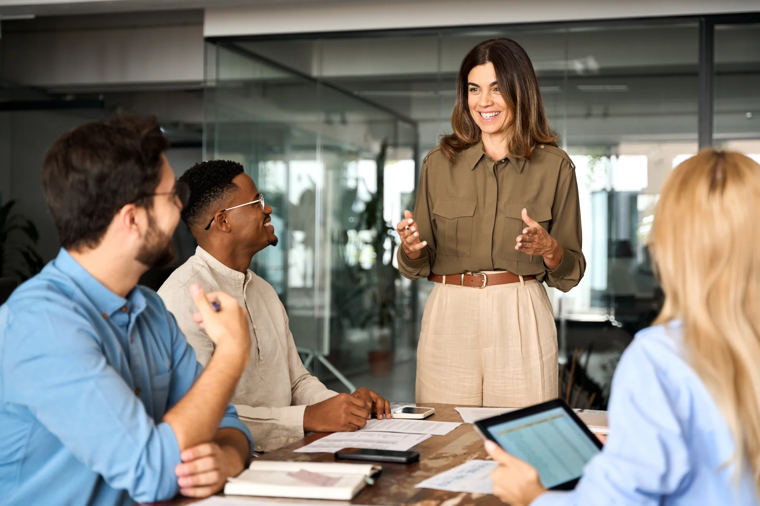 Happy,Middle,Aged,Business,Woman,Executive,Ceo,Leader,Discussing,Project CorporateServices_2